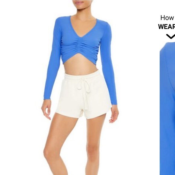 Active Ruched Crop Top - Picture 2 of 7